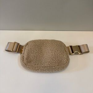 ODODOS Sherpa Fanny Pack Belt Bag with Adjustable Strap